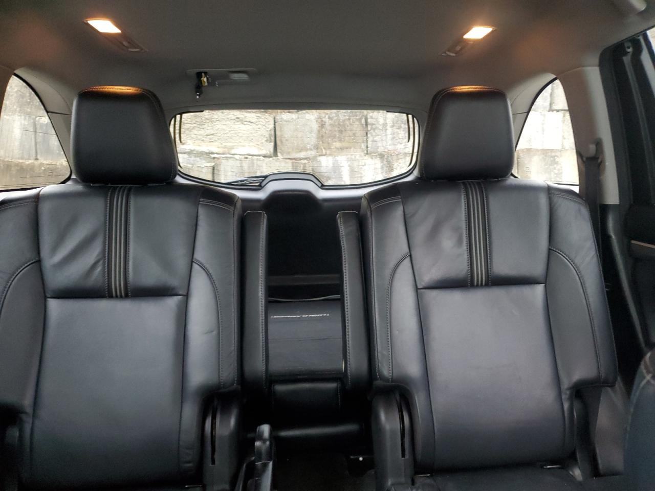 TOYOTA HIGHLANDER SE