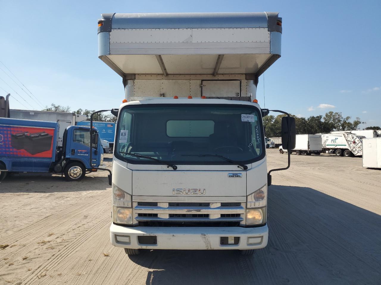 Lot #3297877782 2015 ISUZU NRR