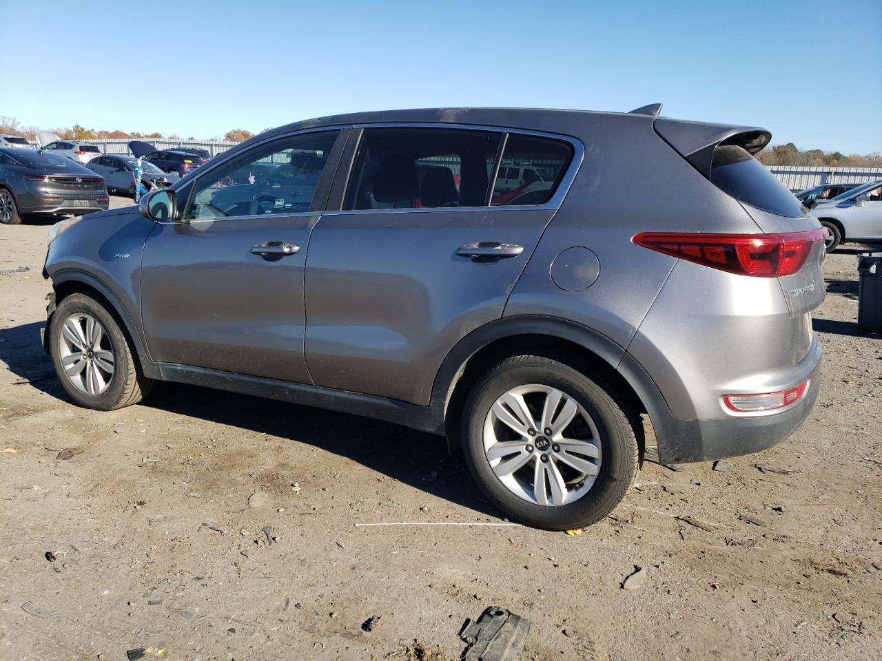 KIA SPORTAGE LX