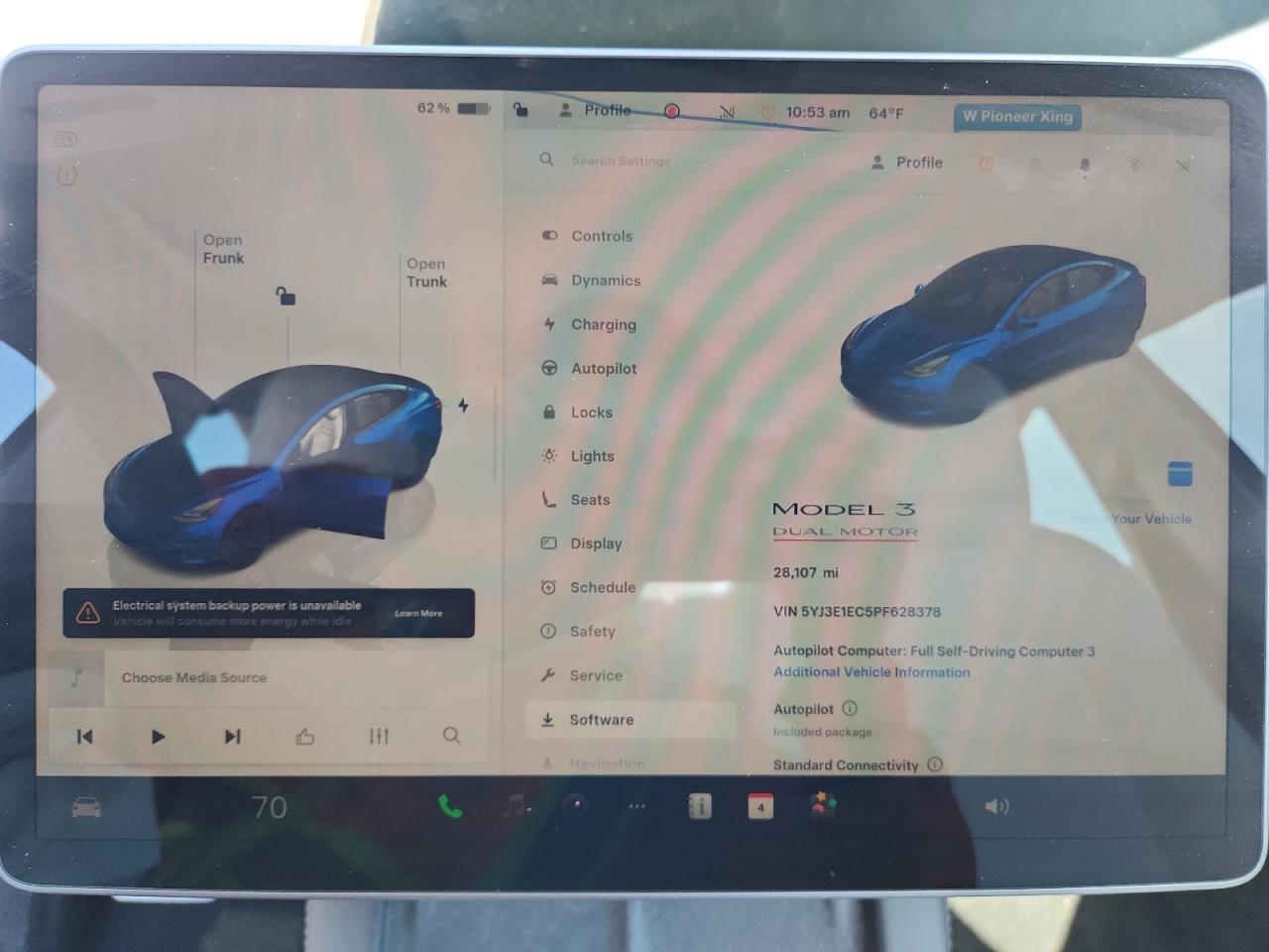 TESLA MODEL 3