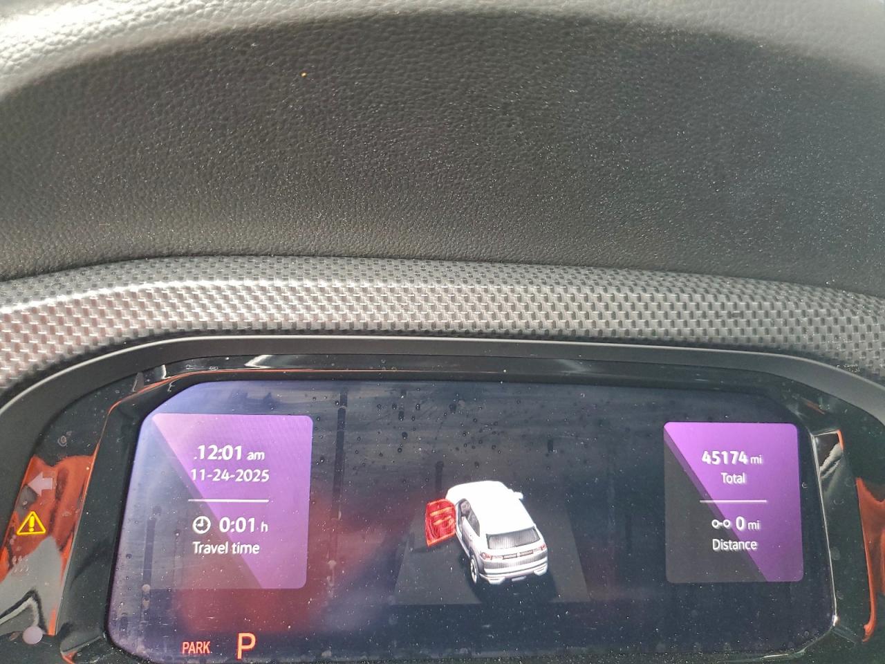 VOLKSWAGEN ATLAS CROSS SPORT SEL R-LINE