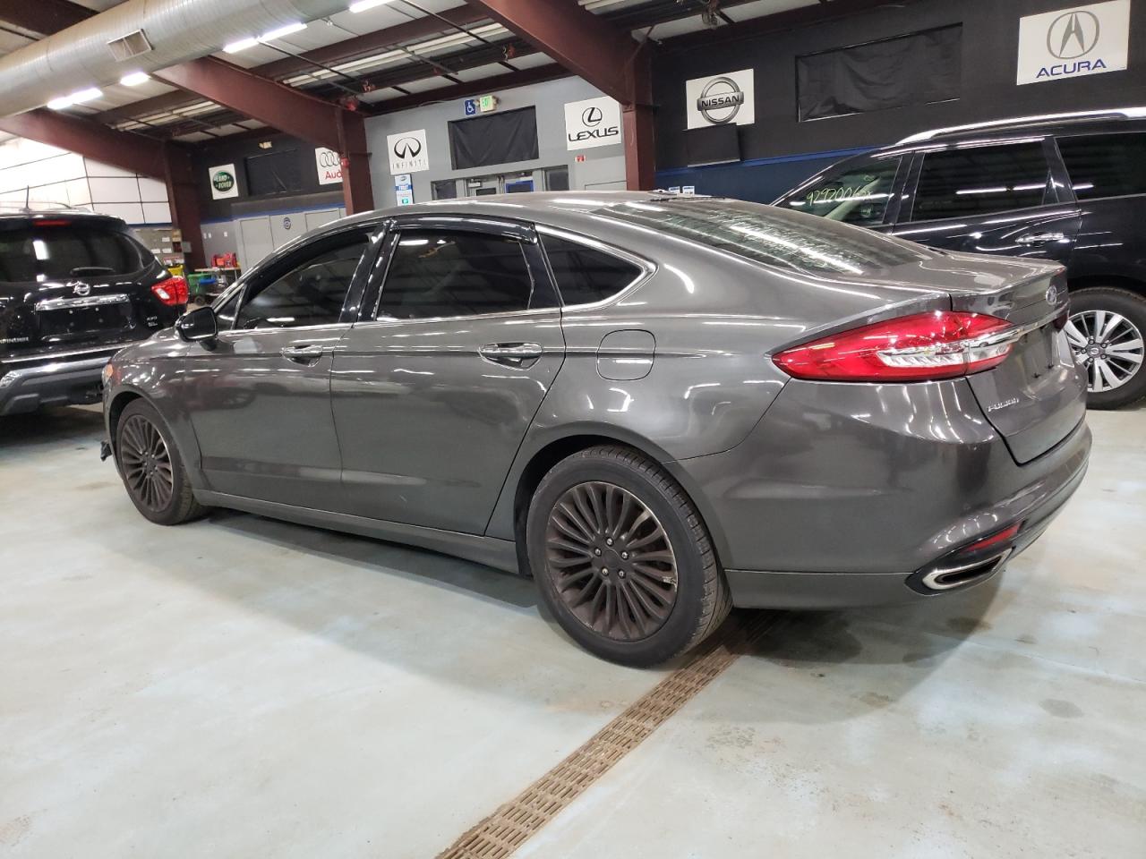 FORD FUSION SE