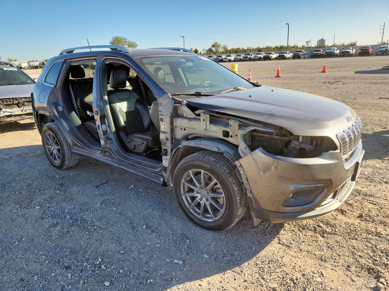 JEEP GRAND CHEROKEE LATITUDE PLUS