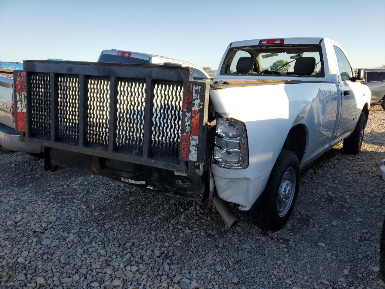 RAM 2500 TRADESMAN