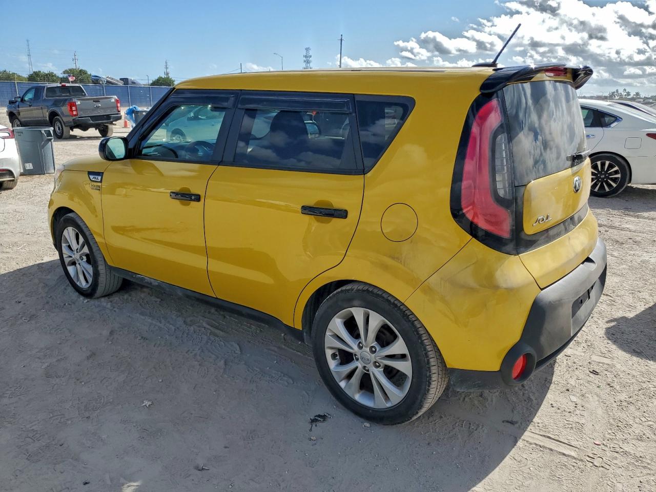KIA SOUL +