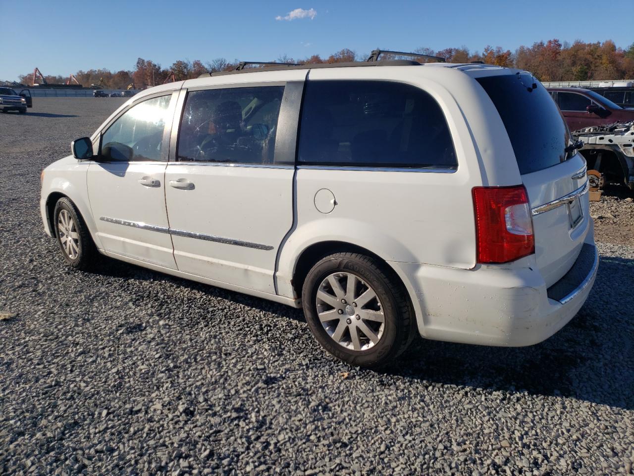 CHRYSLER TOWN & COUNTRY TOURING