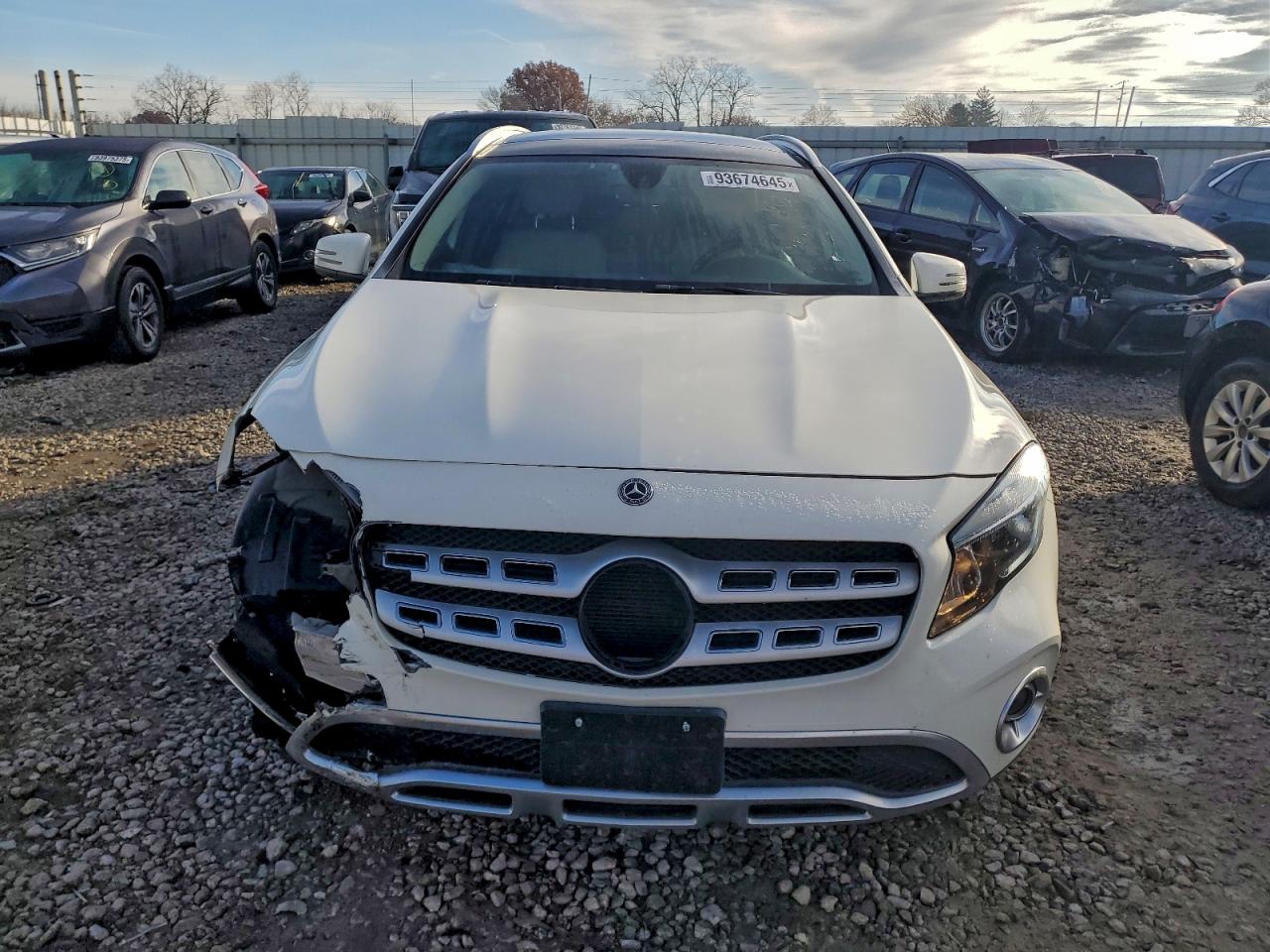 MERCEDES-BENZ GLA-CLASS 250 4MATIC