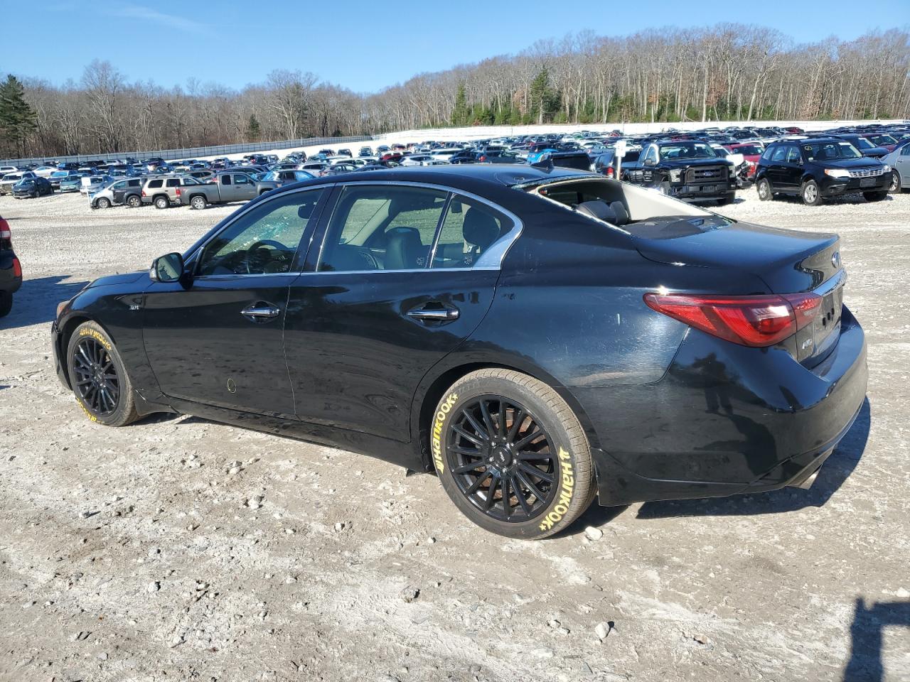 INFINITI Q50 LUXE