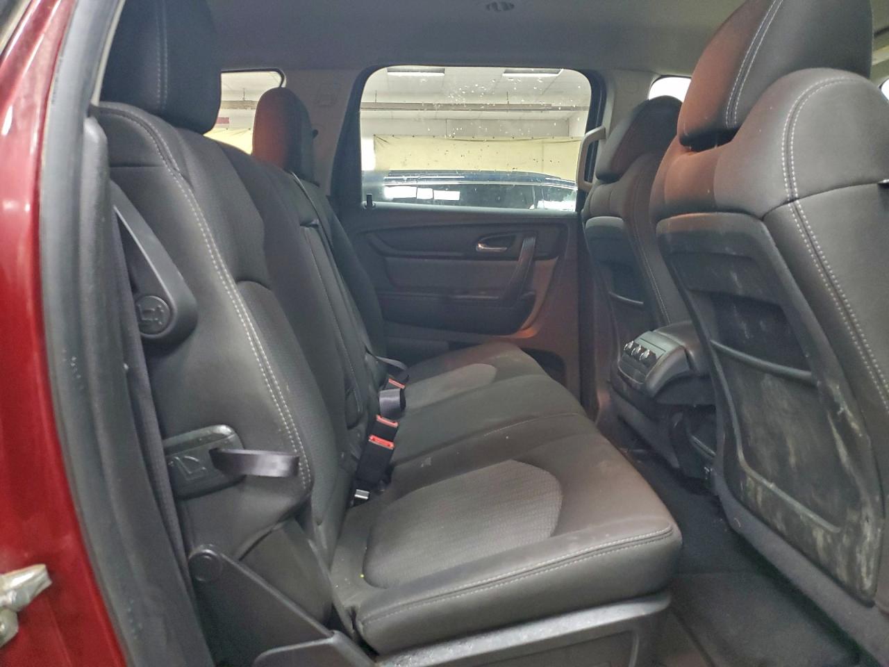 CHEVROLET TRAVERSE LT