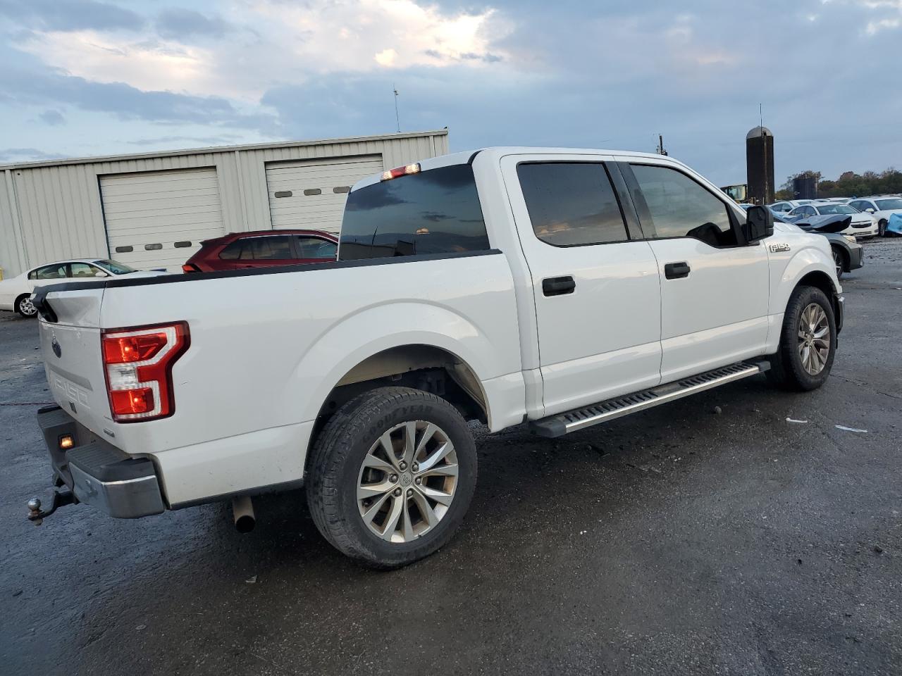 FORD F-150 SUPERCREW