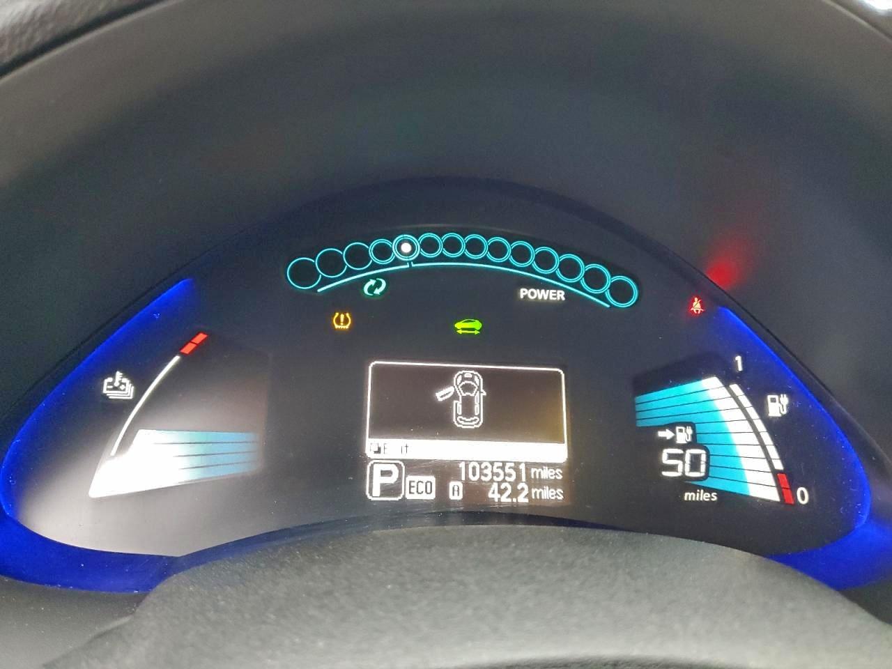 NISSAN LEAF S
