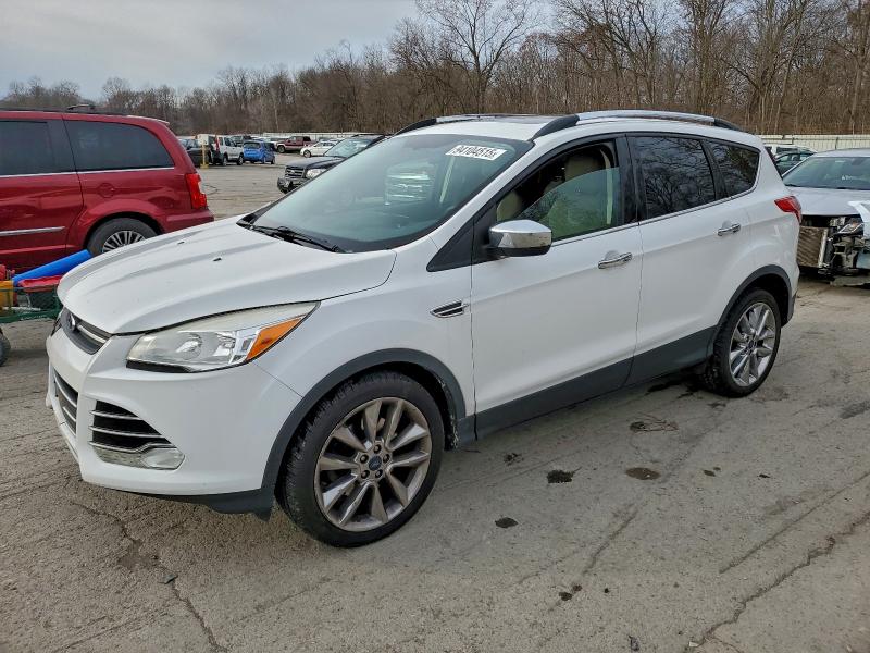 Global Auto Auctions: 2014 FORD ESCAPE SE