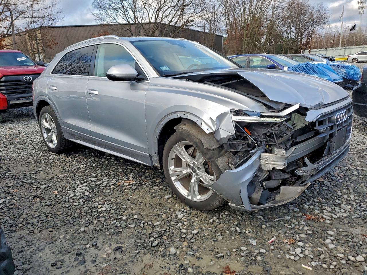 AUDI Q8 PREMIUM PLUS