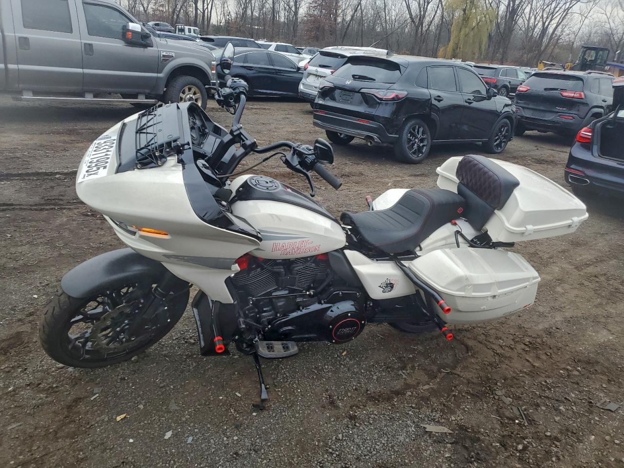 Lot #3302646119 2024 HARLEY-DAVIDSON FLTRXSTSE