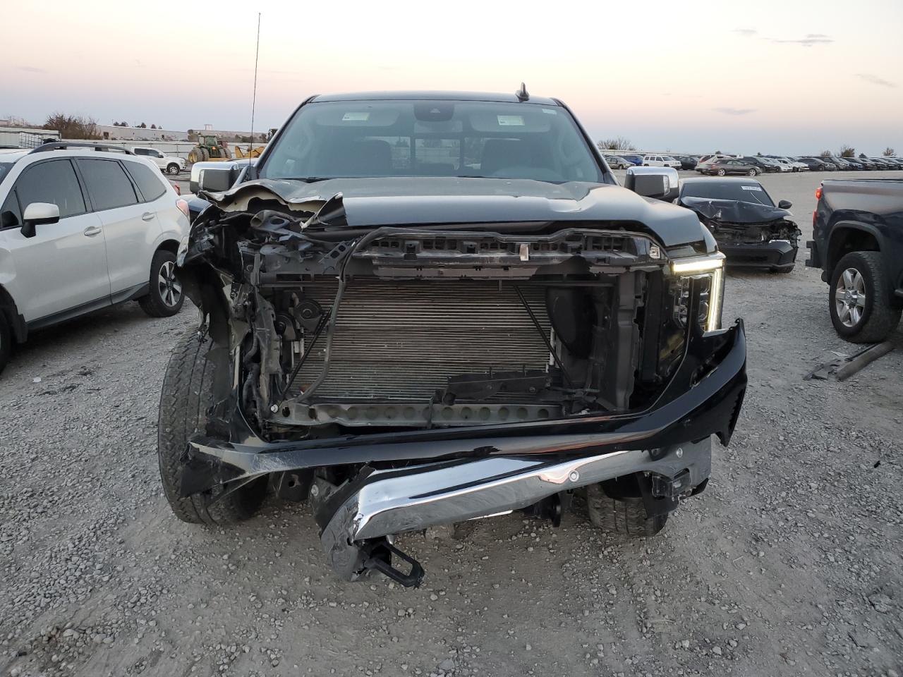 GMC SIERRA K1500 SLT