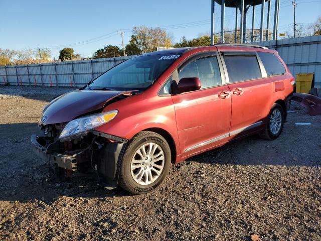 2012 TOYOTA SIENNA XLE - 5TDYK3DC2CS268598