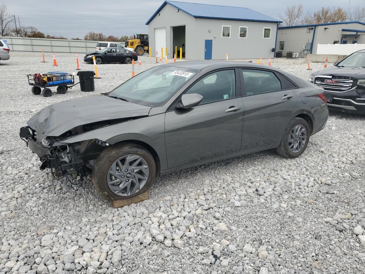 HYUNDAI ELANTRA BLUE