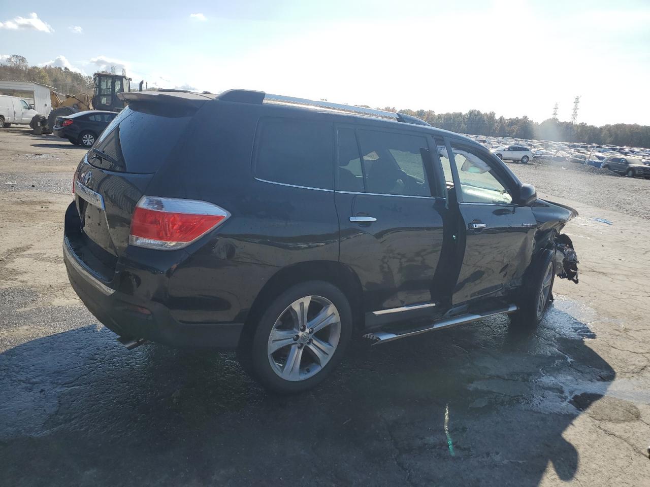 TOYOTA HIGHLANDER LIMITED