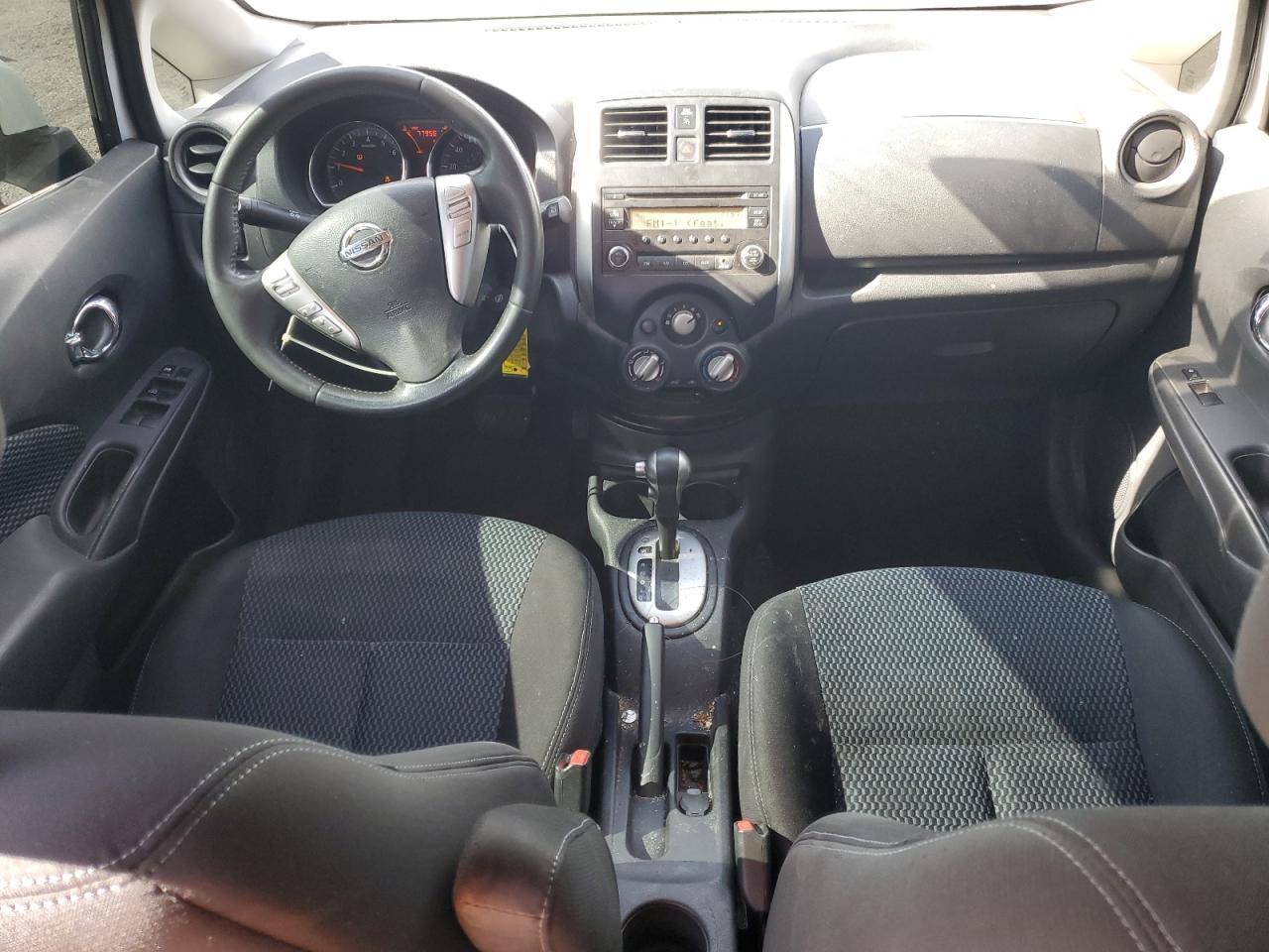 NISSAN VERSA S