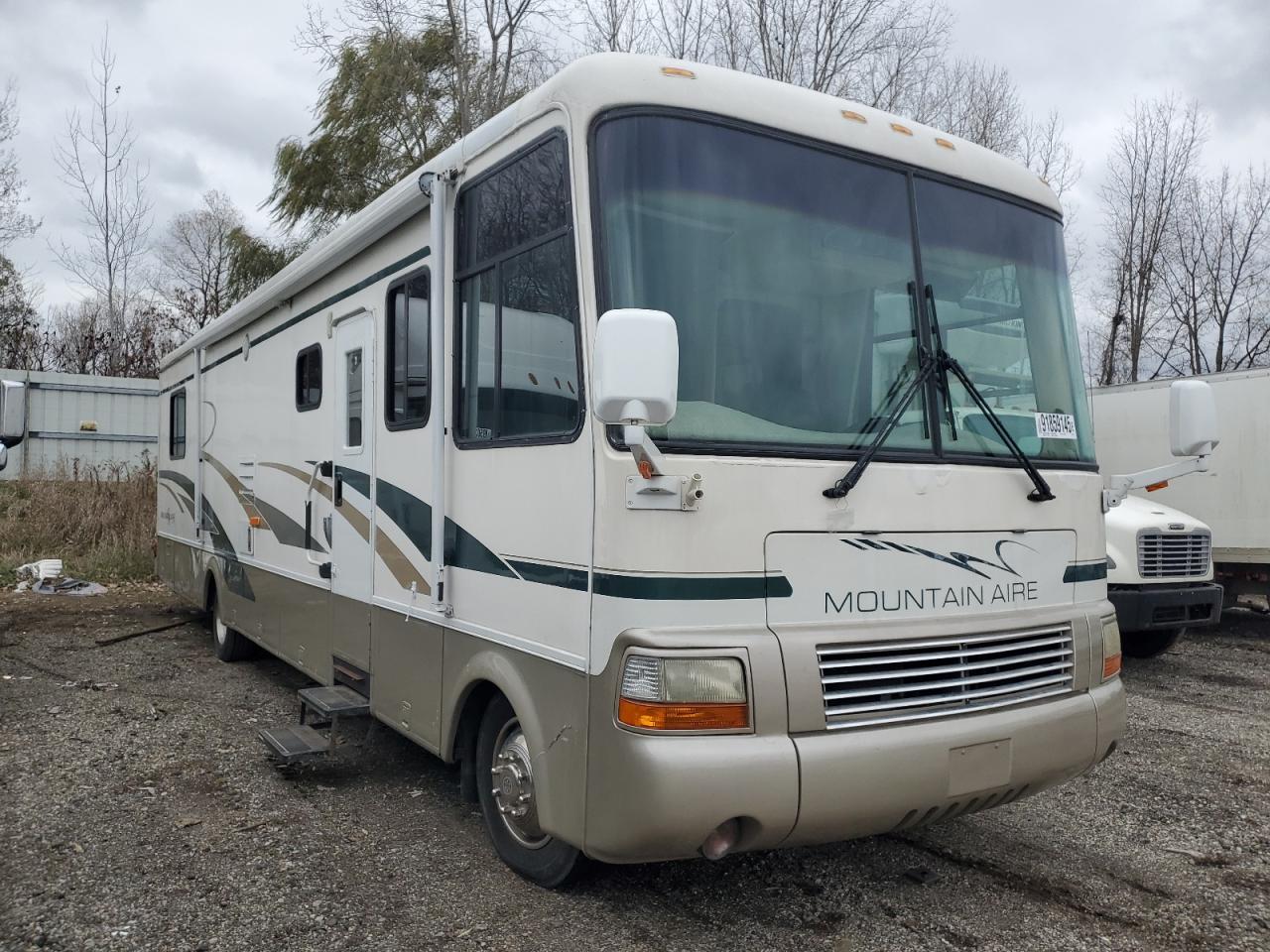 Lot #3286592198 2000 NDAR MOUNTIAN AIR