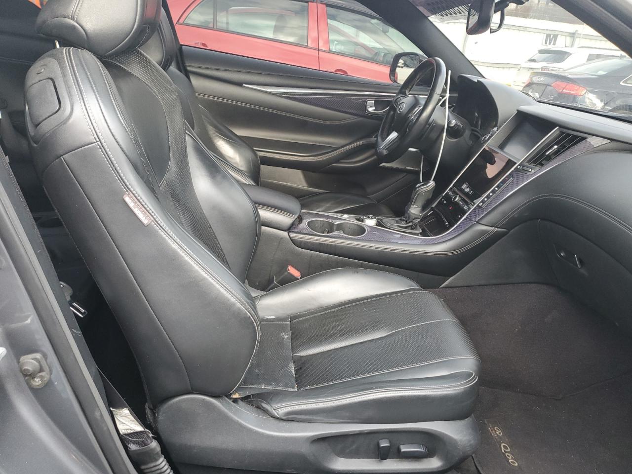 INFINITI Q60 RED SPORT 400