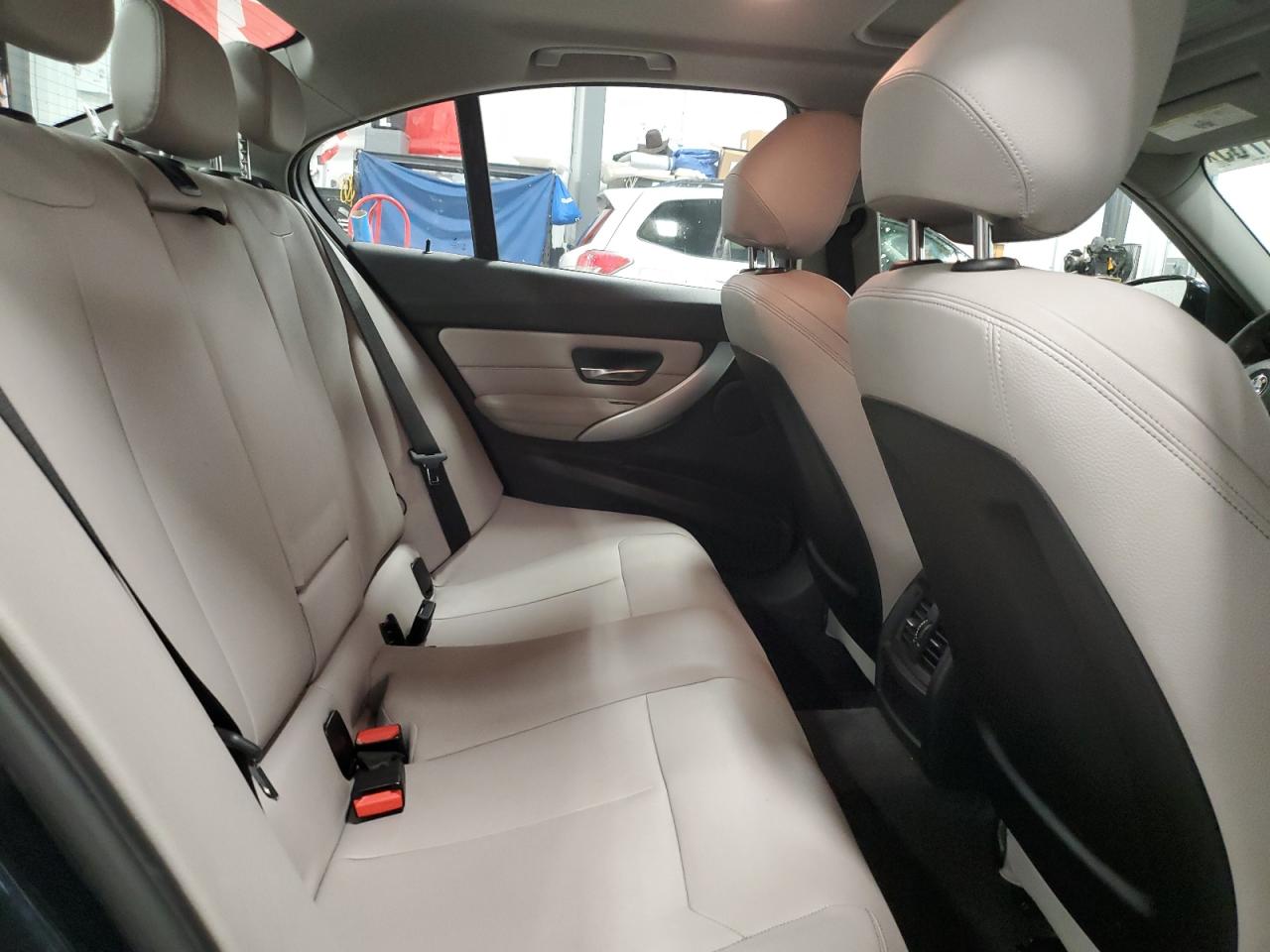 BMW 3 SERIES I XDRIVE