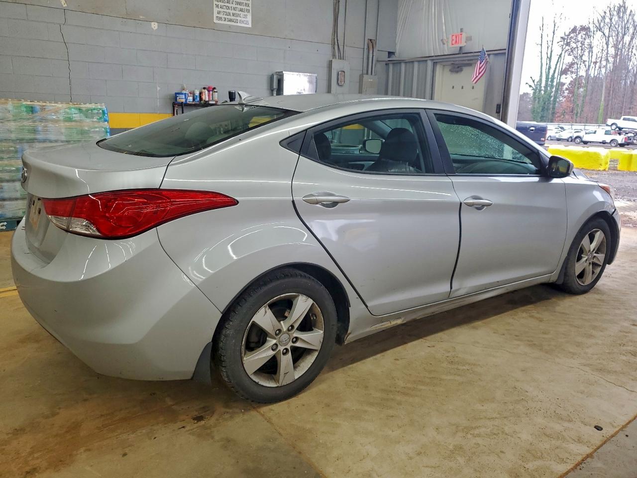 HYUNDAI ELANTRA GLS