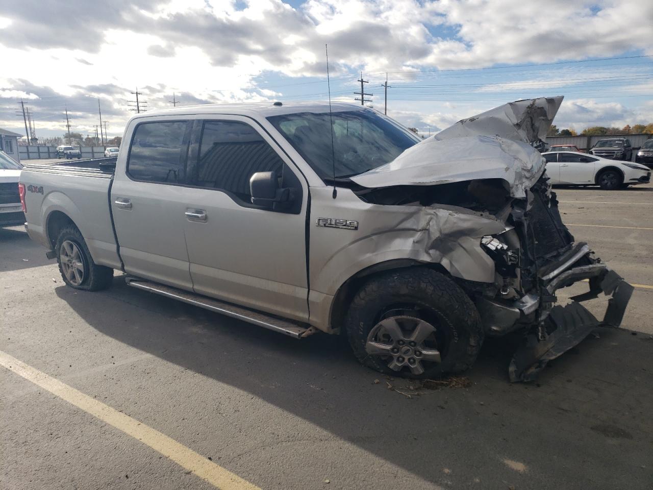 FORD F-150 SUPERCREW