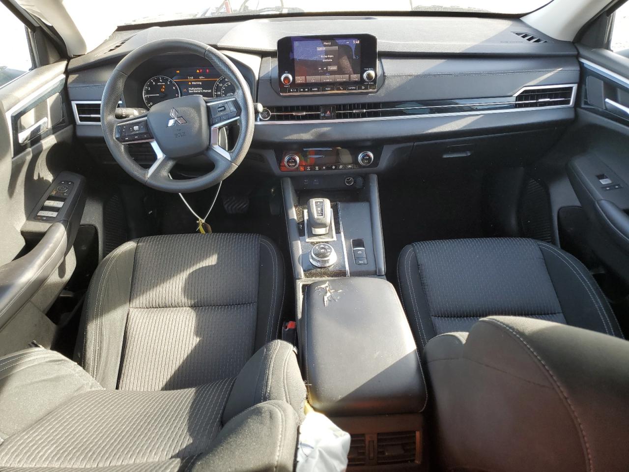 MITSUBISHI OUTLANDER ES