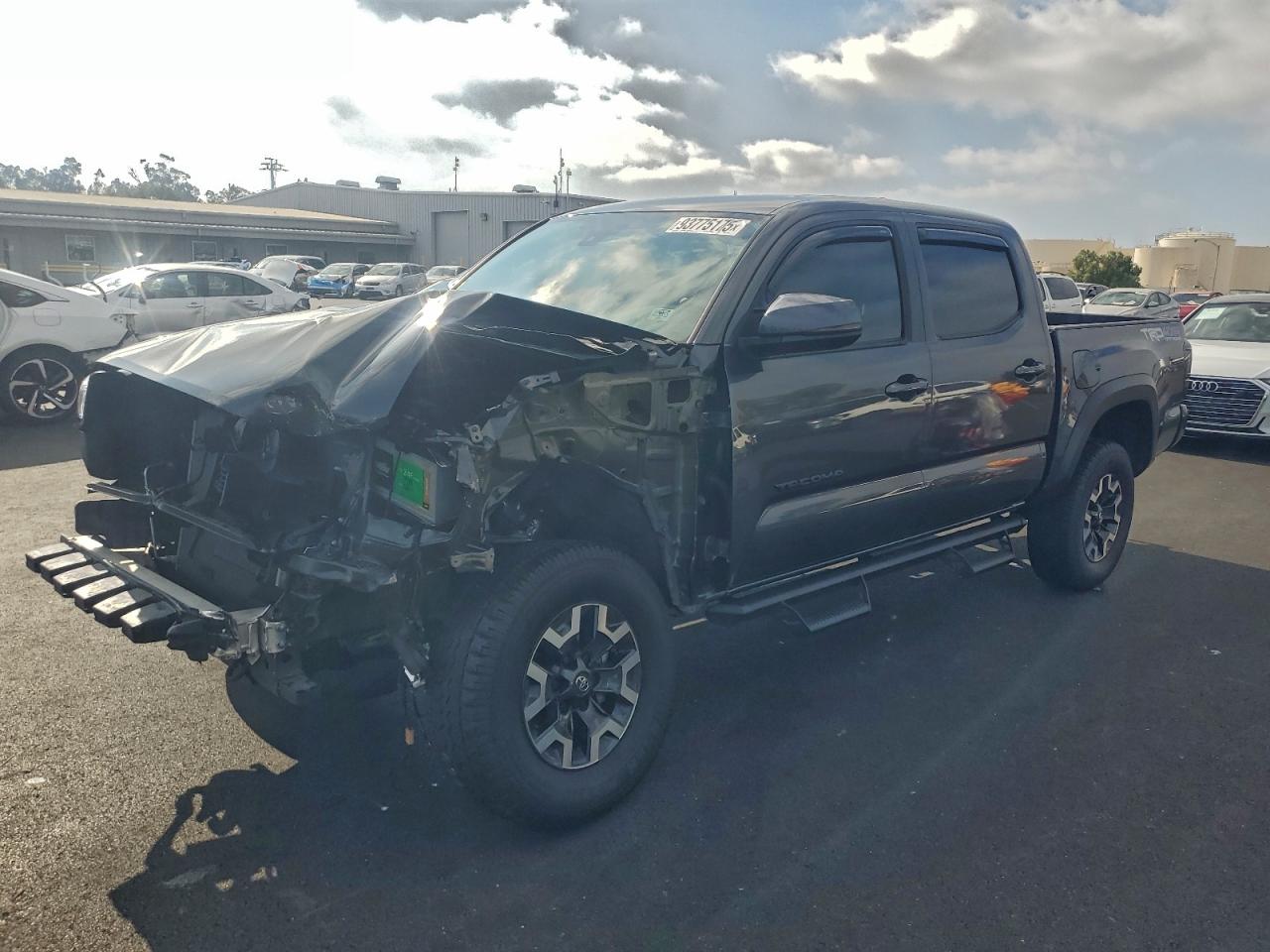 Lot #3298072136 2019 TOYOTA TACOMA DOU