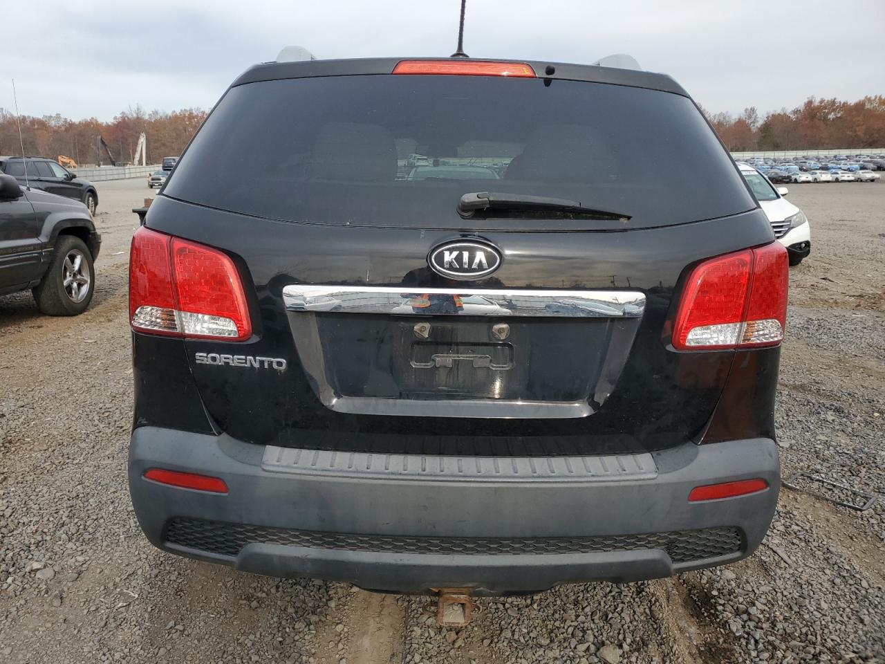 KIA SORENTO LX