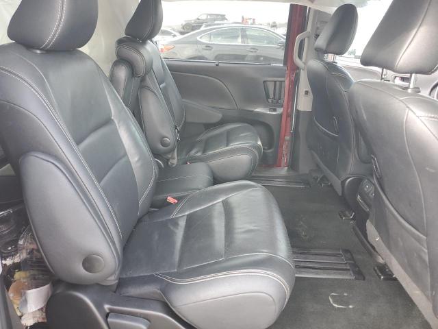 2017 TOYOTA SIENNA SE #3293477434