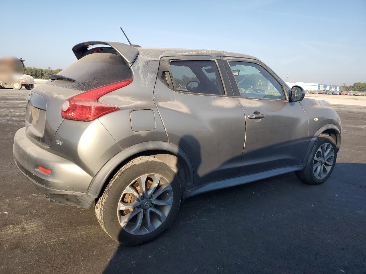 NISSAN JUKE S