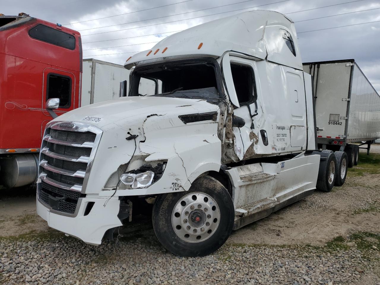 Lot #3291598932 2021 FREIGHTLINER CASCADIA 1