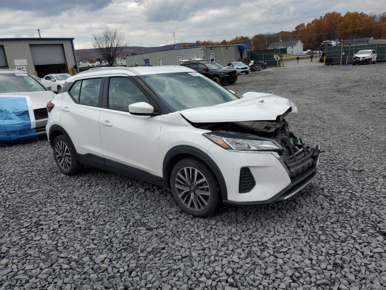 Lot #3301970425 2021 NISSAN KICKS SV