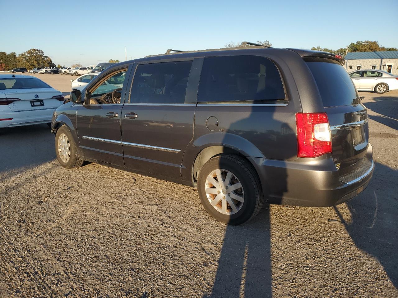CHRYSLER TOWN & COUNTRY TOURING