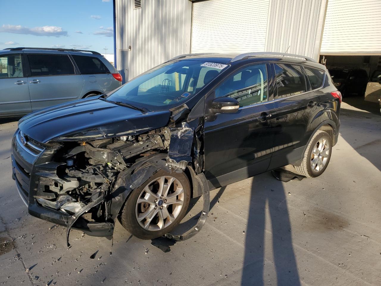 FORD ESCAPE TITANIUM