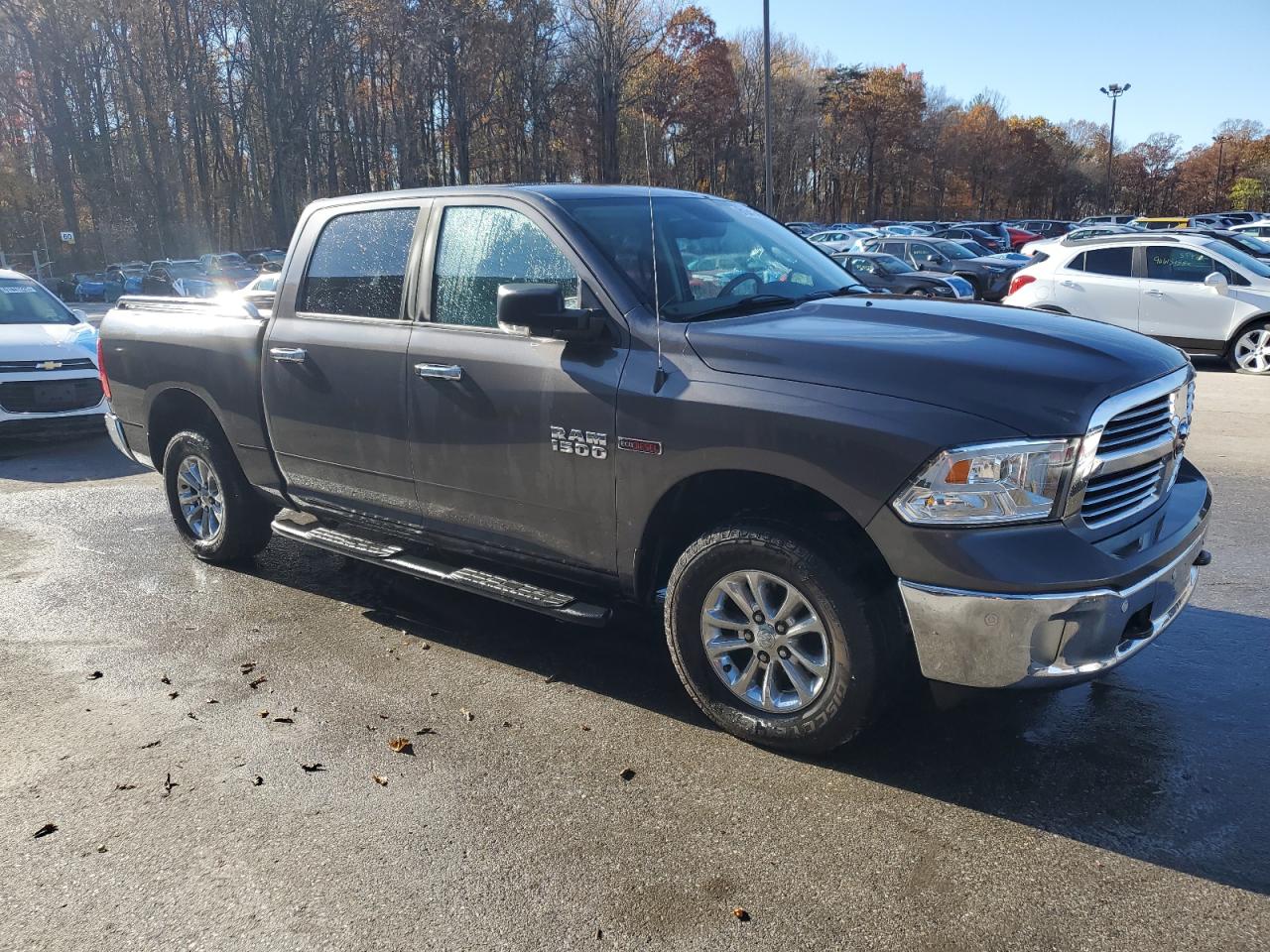 RAM 1500 SLT