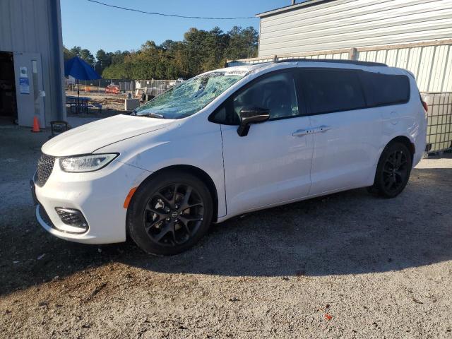 Global Auto Auctions: 2025 CHRYSLER PACIFICA L