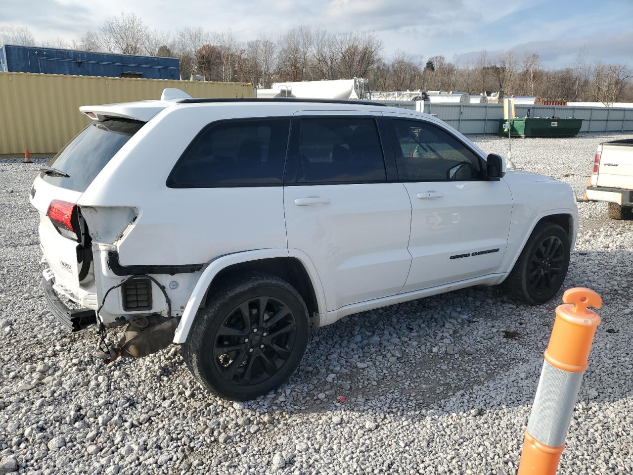 JEEP GRAND CHEROKEE LAREDO