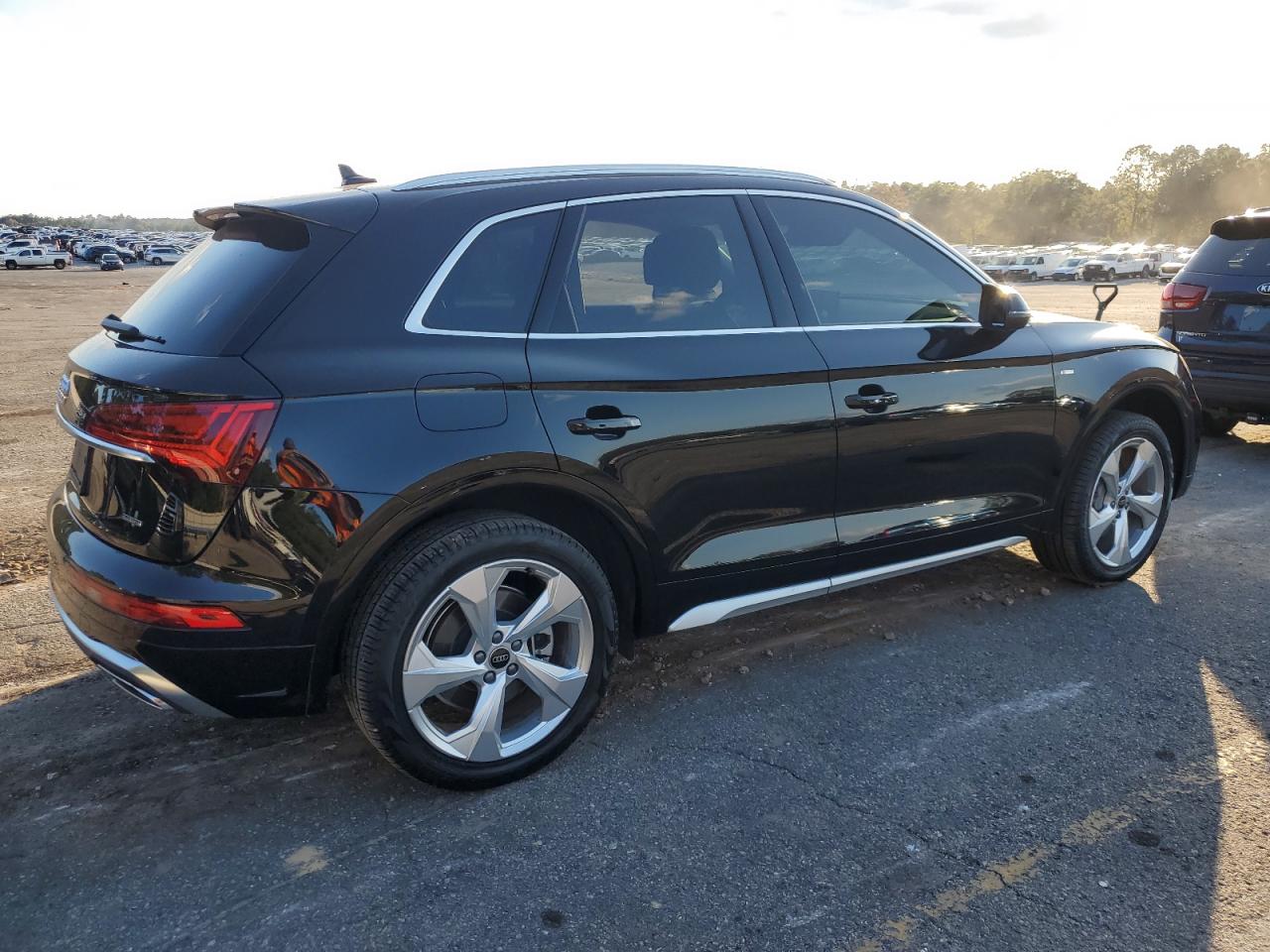 AUDI Q5 PREMIUM PLUS 45