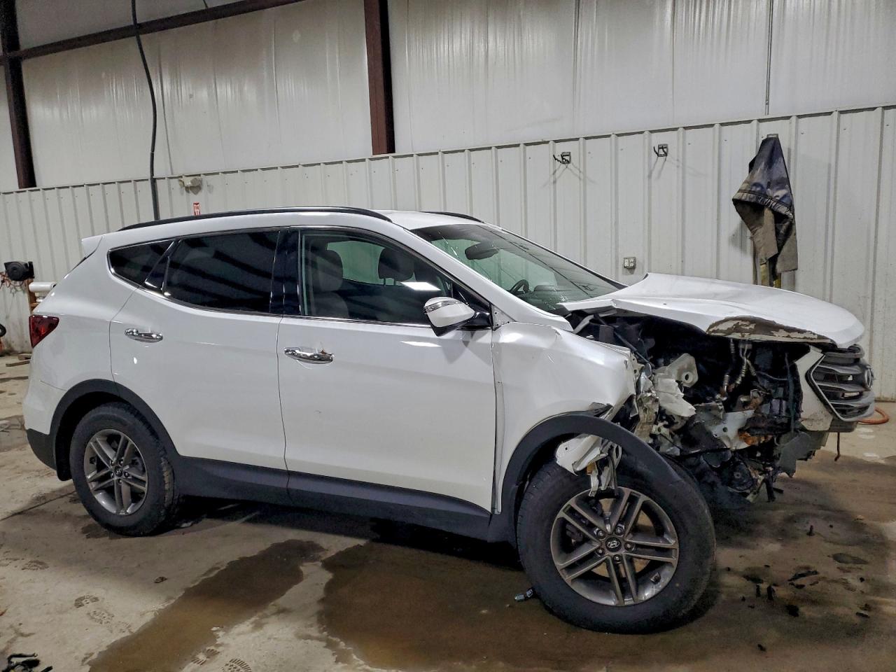 Lot #3309604568 2018 HYUNDAI SANTA FE S