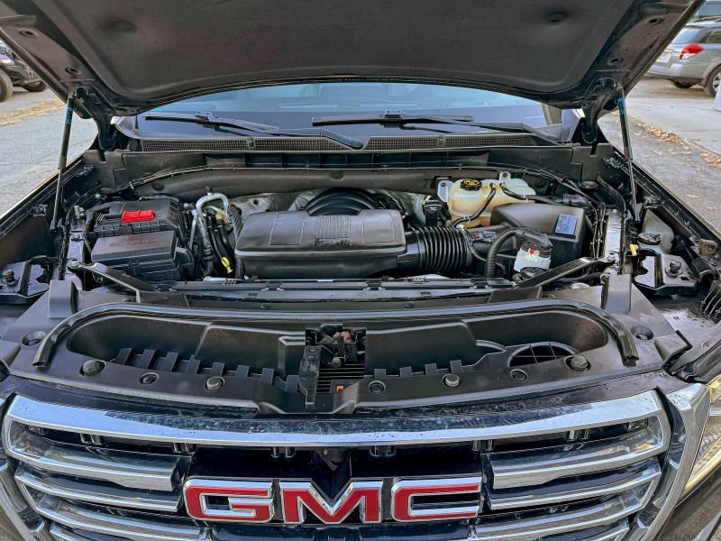 2021 GMC YUKON SLT #3295589399