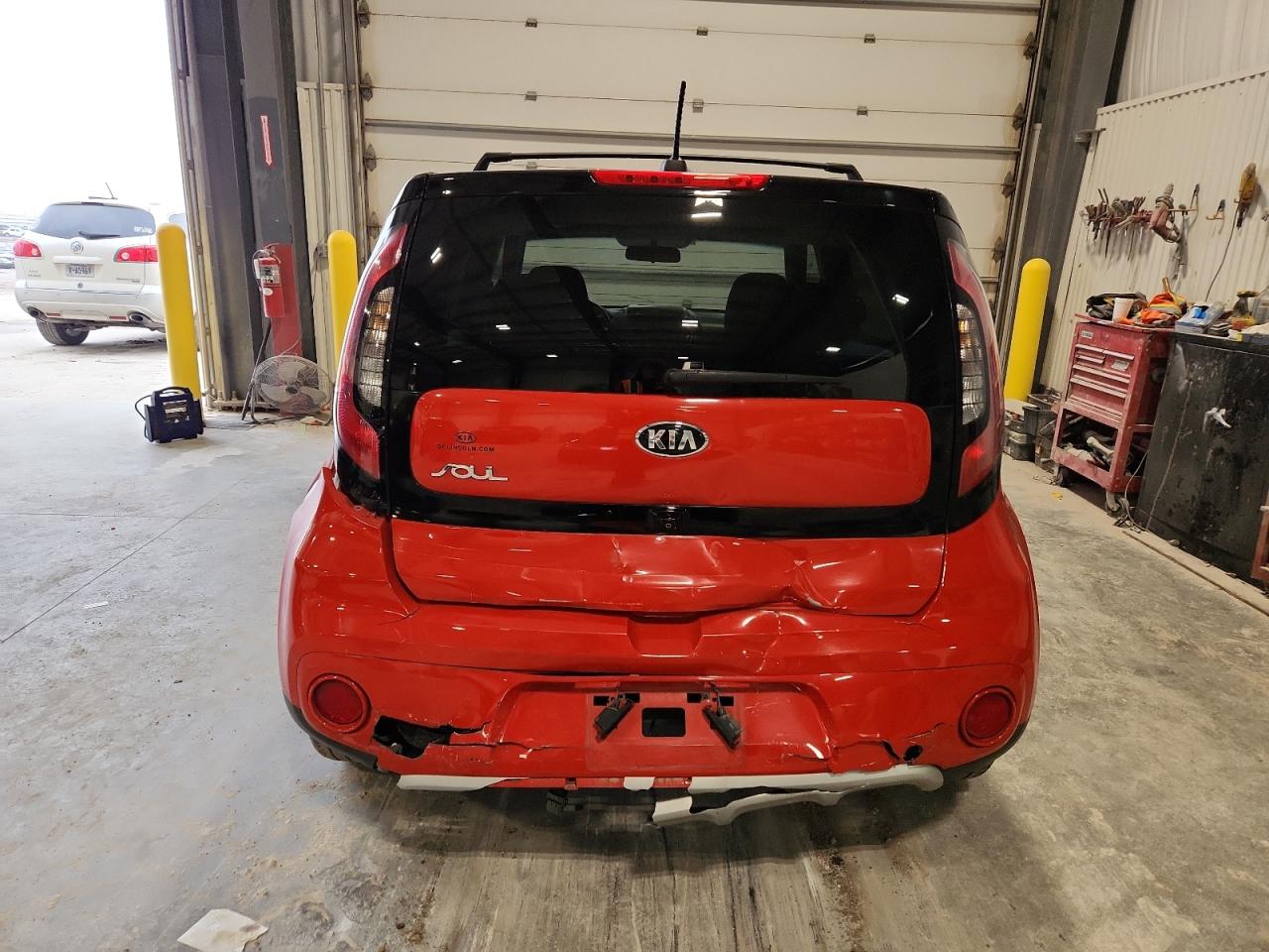 KIA SOUL +