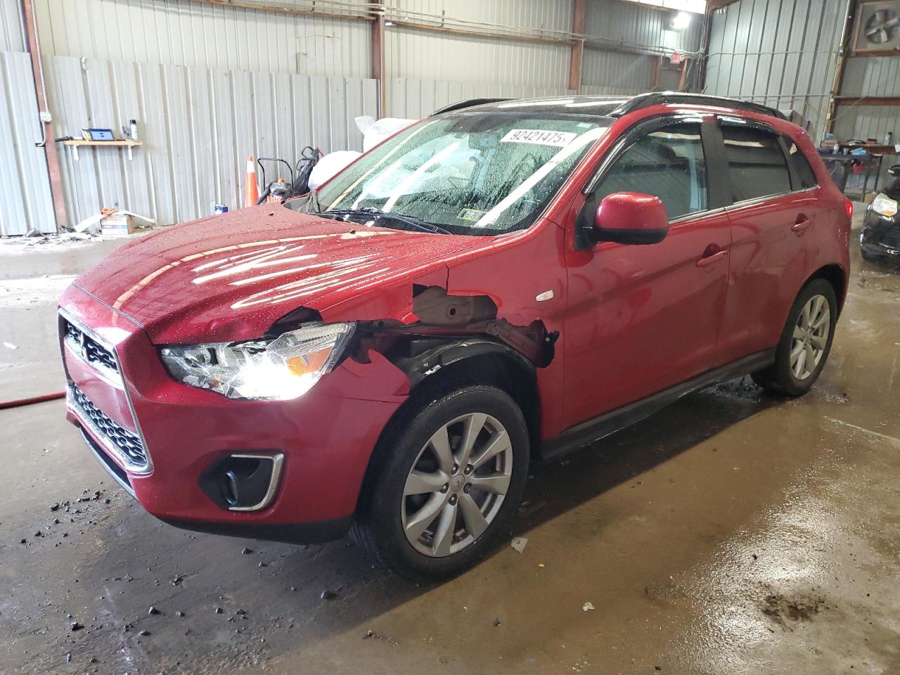 MITSUBISHI OUTLANDER SE