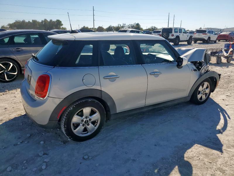 2015 MINI COOPER - WMWXS5C5XFT830034