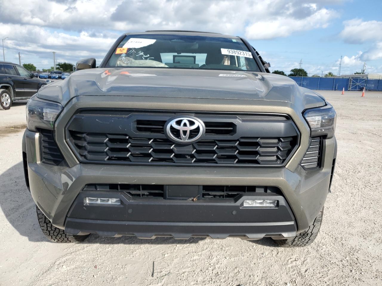 TOYOTA TACOMA DOUBLE CAB