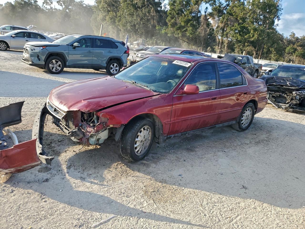 Lot #3301805387 1997 HONDA ACCORD EX