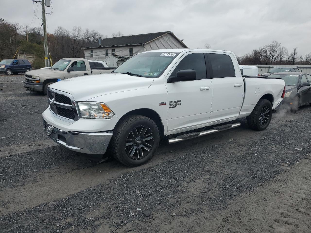 RAM 1500 SLT