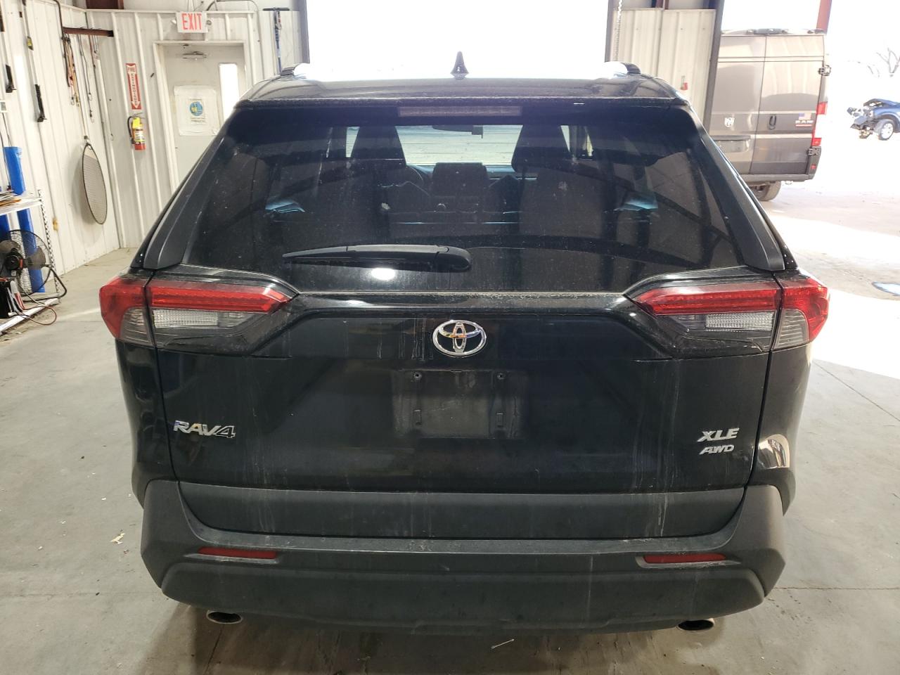 TOYOTA RAV4 XLE